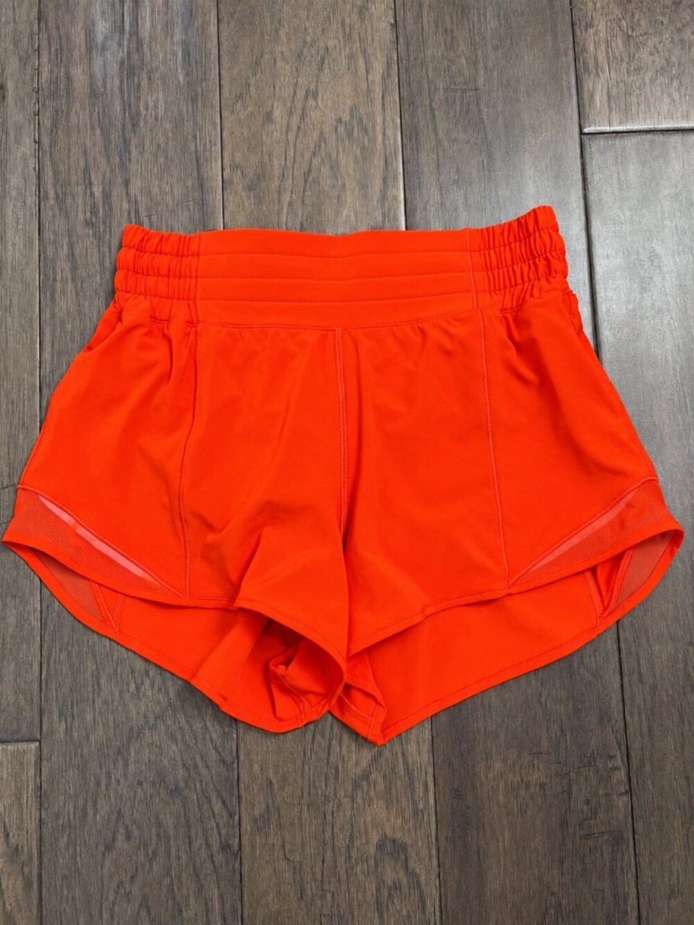 NEW Lululemon Hotty Hot High-Rise Lined Short 2.5" Cherry Ember